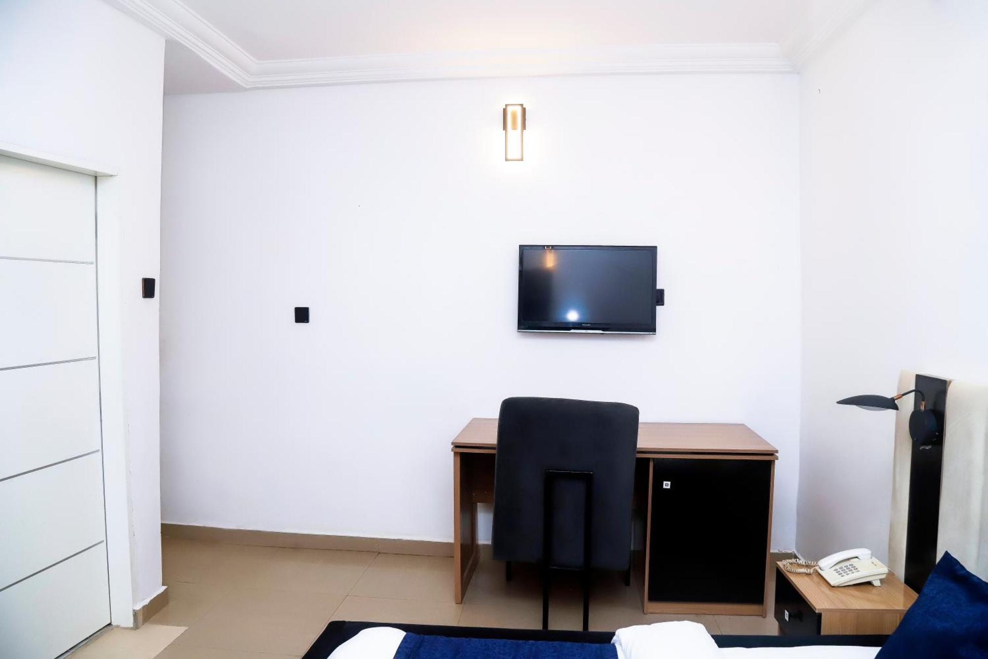 Western Dreams Hotel Abuja Exterior foto