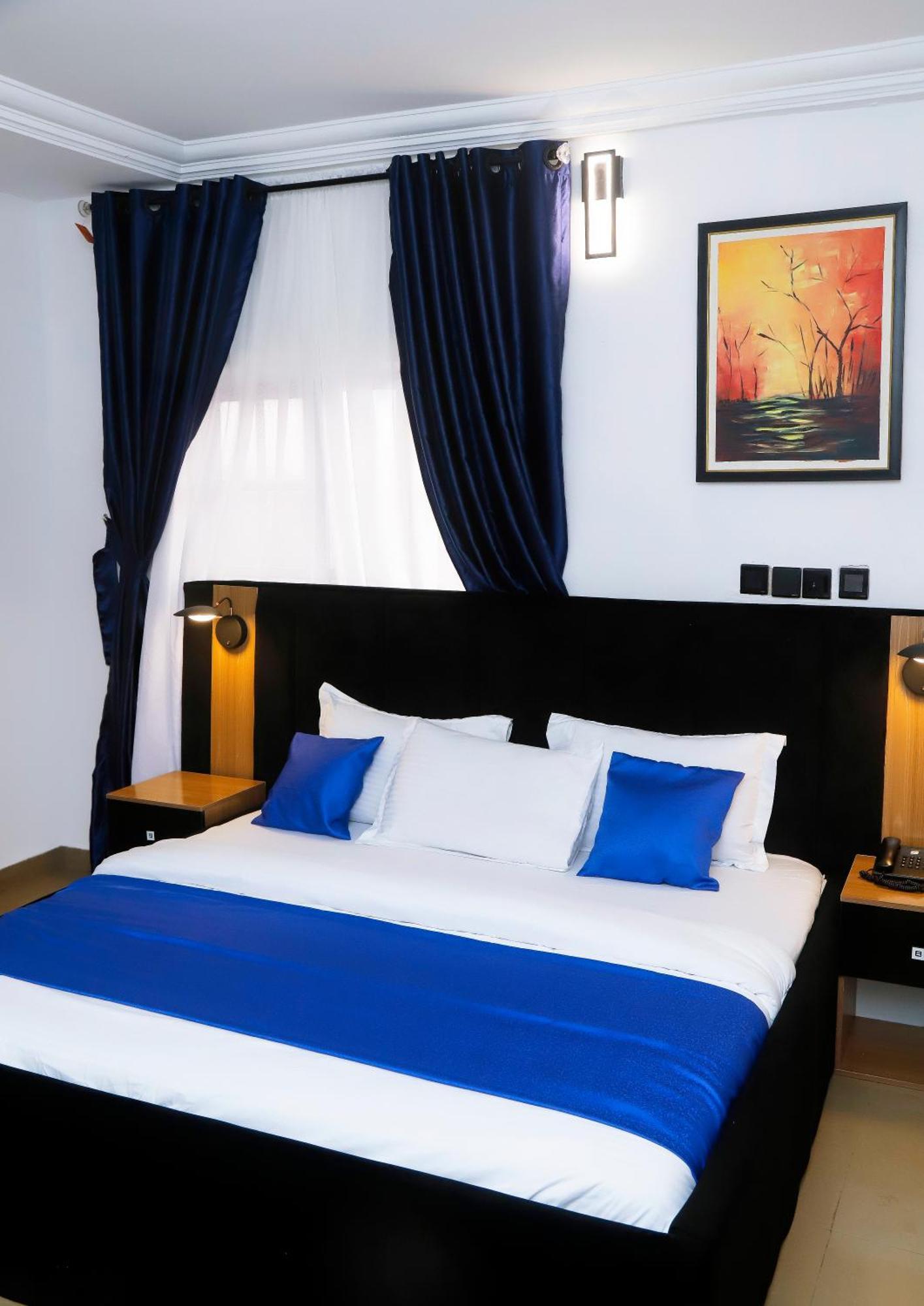 Western Dreams Hotel Abuja Exterior foto