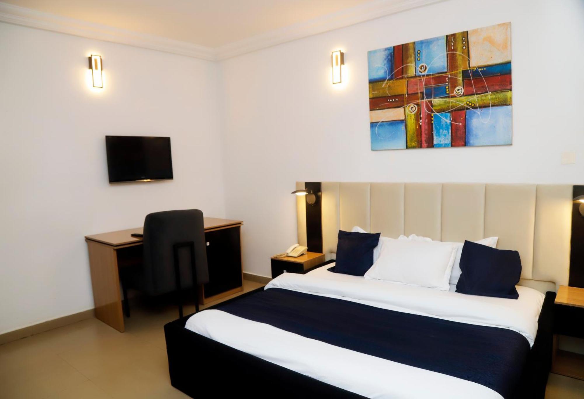 Western Dreams Hotel Abuja Exterior foto