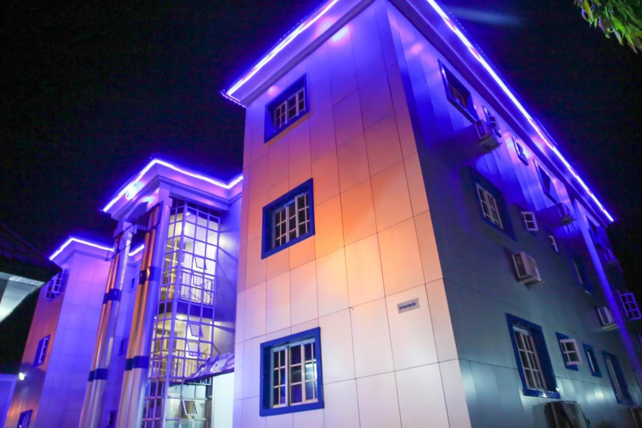 Western Dreams Hotel Abuja Exterior foto