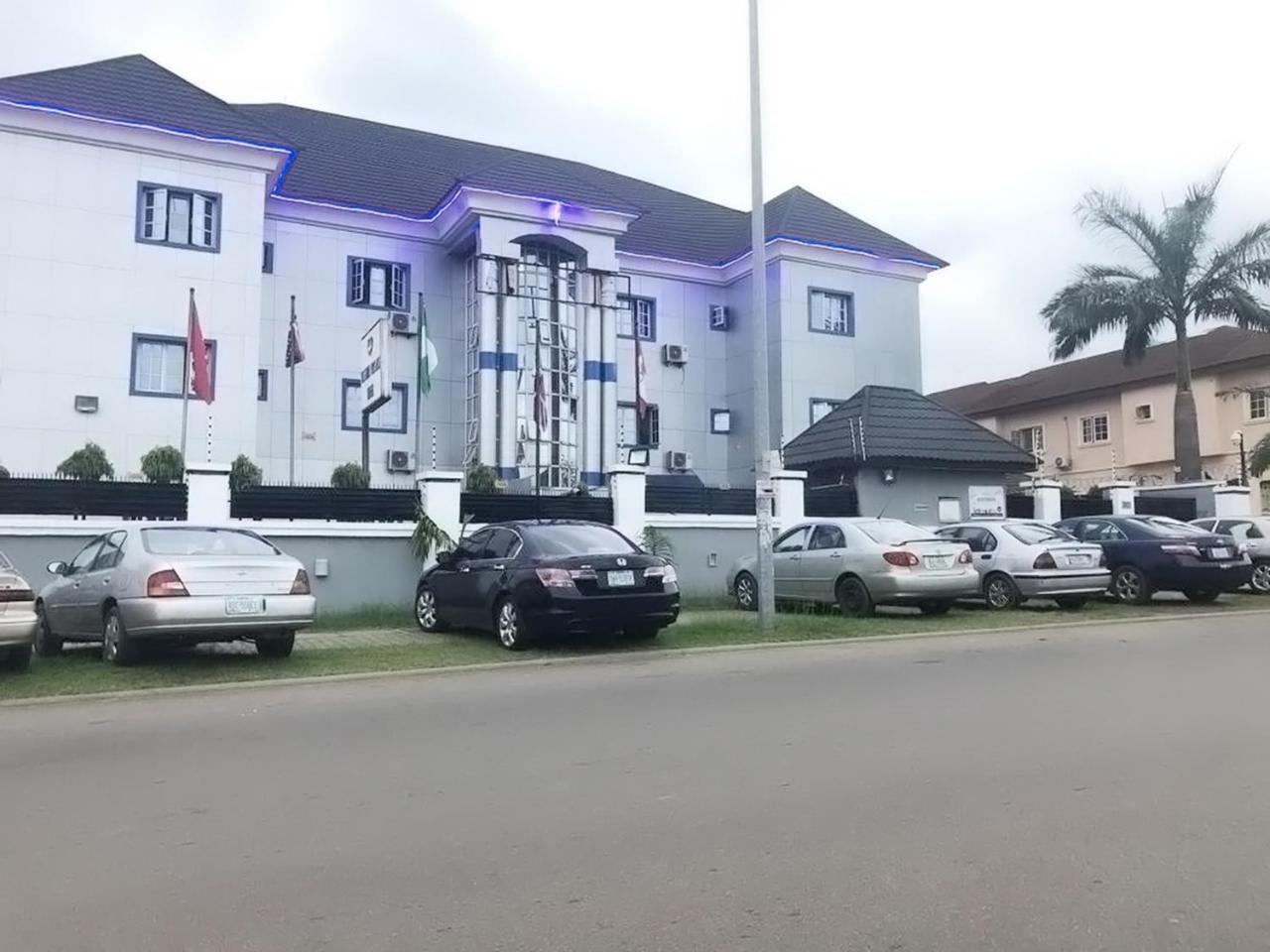 Western Dreams Hotel Abuja Exterior foto