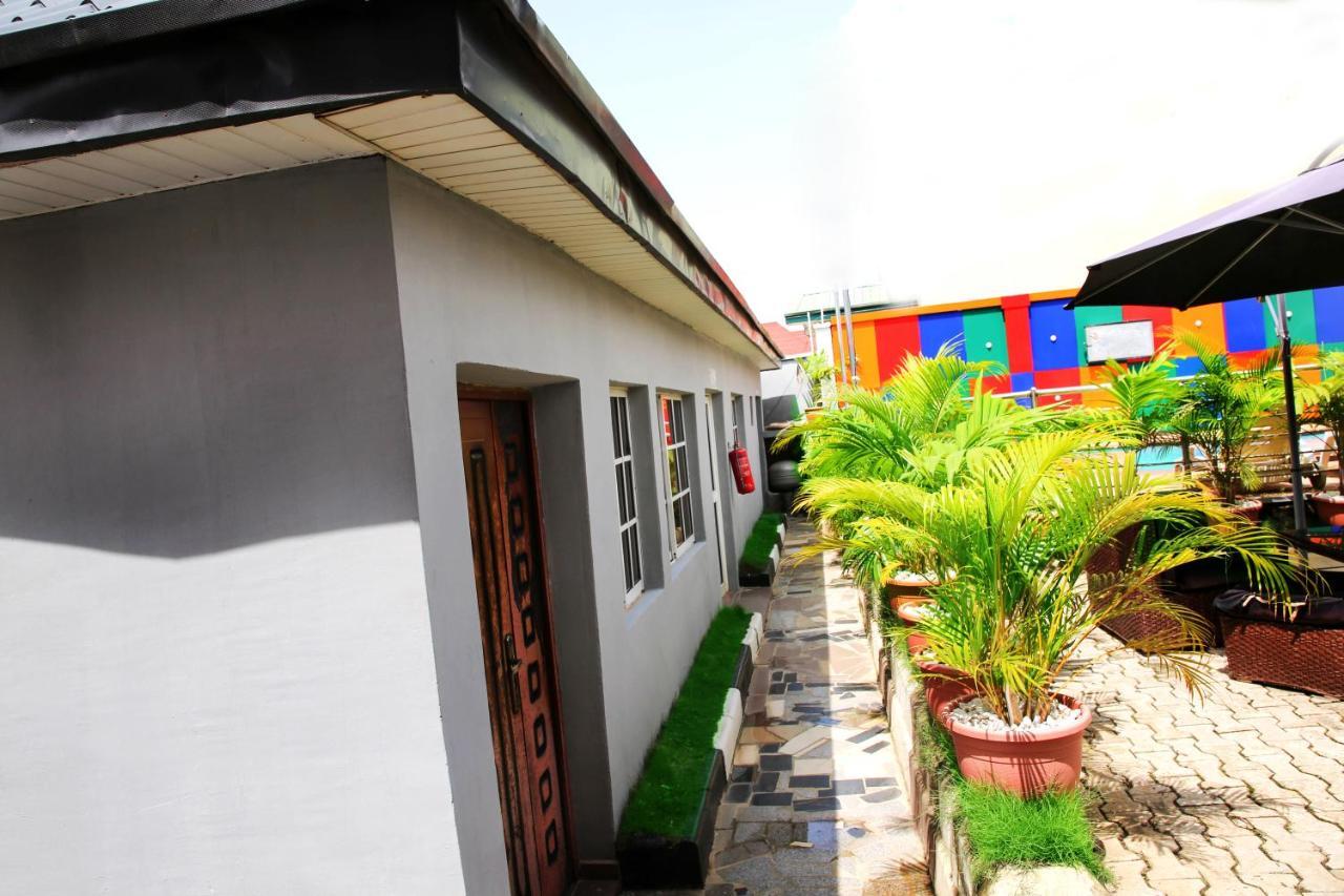 Western Dreams Hotel Abuja Exterior foto